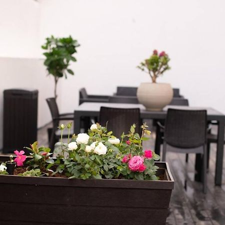 Welcanza - Hayarkon Apartments & Studios テル・アビブ エクステリア 写真